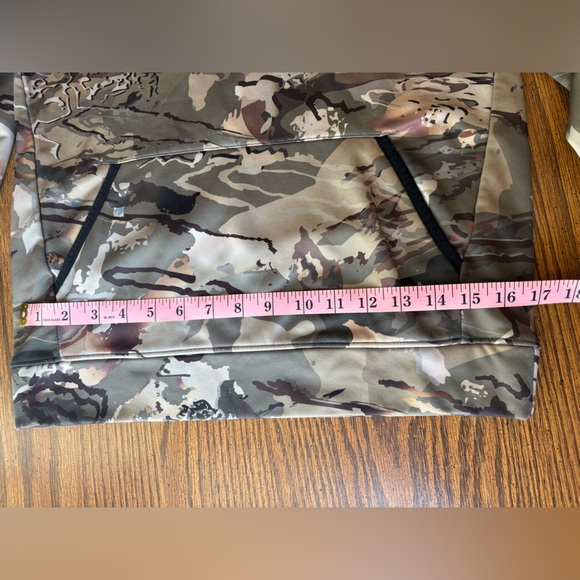 Boys Under Armour Camo Hoodie (Large) - Picture 5 of 5